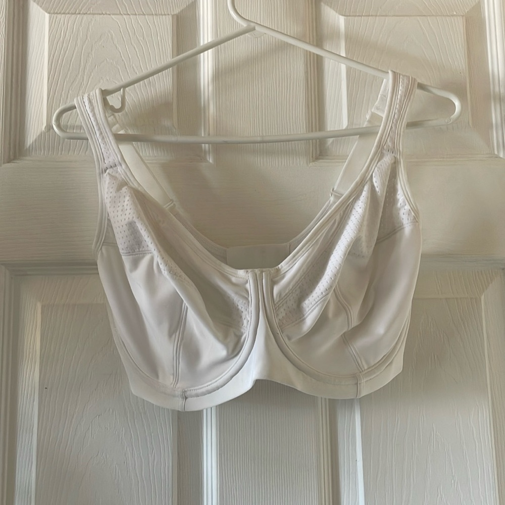 Marks and Spencer sports bra 36ddd